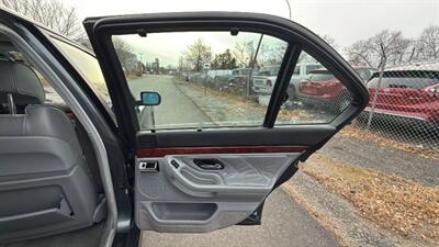 2000 BMW 740i Sedan 4D   - Photo 49 - Manassas, VA 20109