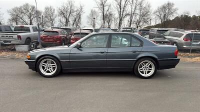 2000 BMW 740i Sedan 4D   - Photo 9 - Manassas, VA 20109
