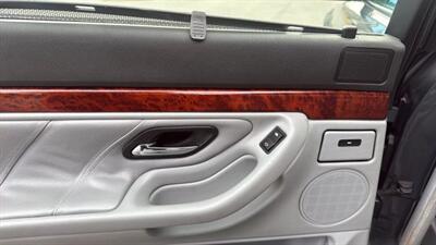 2000 BMW 740i Sedan 4D   - Photo 42 - Manassas, VA 20109