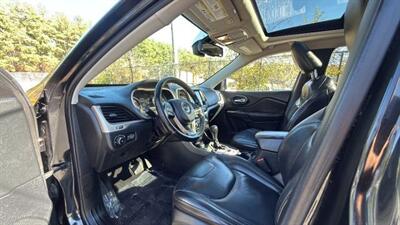 2016 Jeep Cherokee Limited Sport Utility 4D   - Photo 34 - Manassas, VA 20109