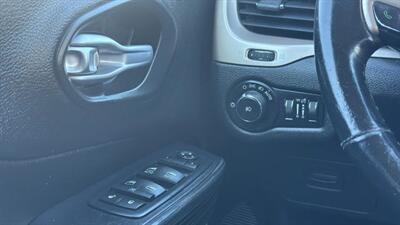 2016 Jeep Cherokee Limited Sport Utility 4D   - Photo 25 - Manassas, VA 20109