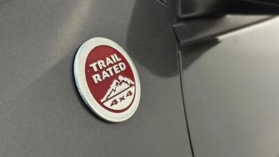 2015 Jeep Cherokee TrailHawk Sport Utility 4D   - Photo 16 - Manassas, VA 20109