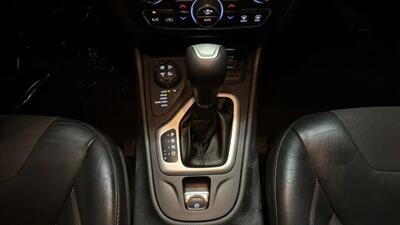 2015 Jeep Cherokee TrailHawk Sport Utility 4D   - Photo 31 - Manassas, VA 20109