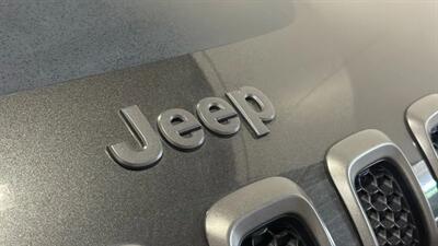 2015 Jeep Cherokee TrailHawk Sport Utility 4D   - Photo 15 - Manassas, VA 20109