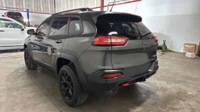 2015 Jeep Cherokee TrailHawk Sport Utility 4D   - Photo 8 - Manassas, VA 20109