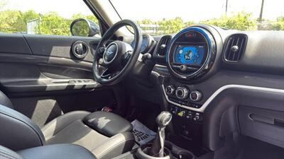 2019 MINI Countryman Plug-in Hybrid Cooper SE ALL4 Hatchback 4D   - Photo 48 - Manassas, VA 20109