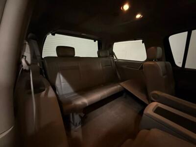 2004 Nissan Armada LE Sport Utility 4D   - Photo 44 - Manassas, VA 20109