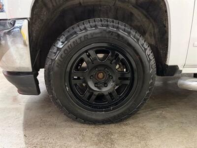2016 Chevrolet Silverado 1500 LT Pickup 4D 5 3/4 ft - Photo 44 - Manassas, VA 20109