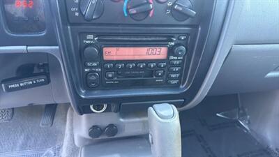 2004 Toyota Tacoma Pickup 4D 5 ft - Photo 25 - Manassas, VA 20109
