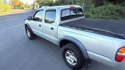 2004 Toyota Tacoma Pickup 4D 5 ft - Photo 9 - Manassas, VA 20109