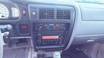 2004 Toyota Tacoma Pickup 4D 5 ft - Photo 24 - Manassas, VA 20109