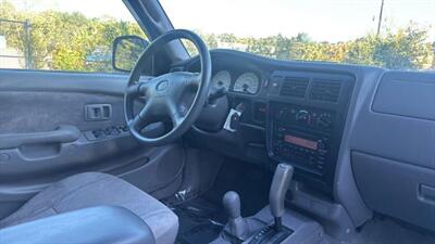 2004 Toyota Tacoma Pickup 4D 5 ft - Photo 42 - Manassas, VA 20109