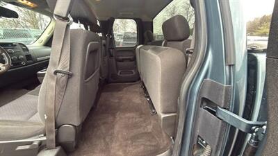 2010 Chevrolet Silverado 1500 LT Pickup 4D 8 ft   - Photo 30 - Manassas, VA 20109