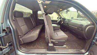 2010 Chevrolet Silverado 1500 LT Pickup 4D 8 ft   - Photo 35 - Manassas, VA 20109