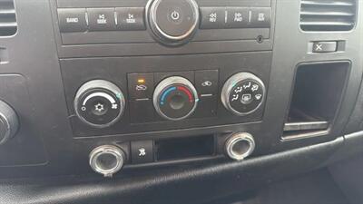 2010 Chevrolet Silverado 1500 LT Pickup 4D 8 ft   - Photo 28 - Manassas, VA 20109