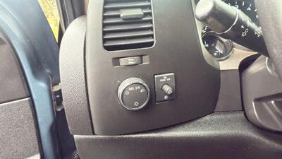 2010 Chevrolet Silverado 1500 LT Pickup 4D 8 ft   - Photo 23 - Manassas, VA 20109