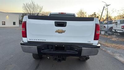2011 Chevrolet Silverado 2500 Work Truck Pickup 2D 8 ft   - Photo 5 - Manassas, VA 20109