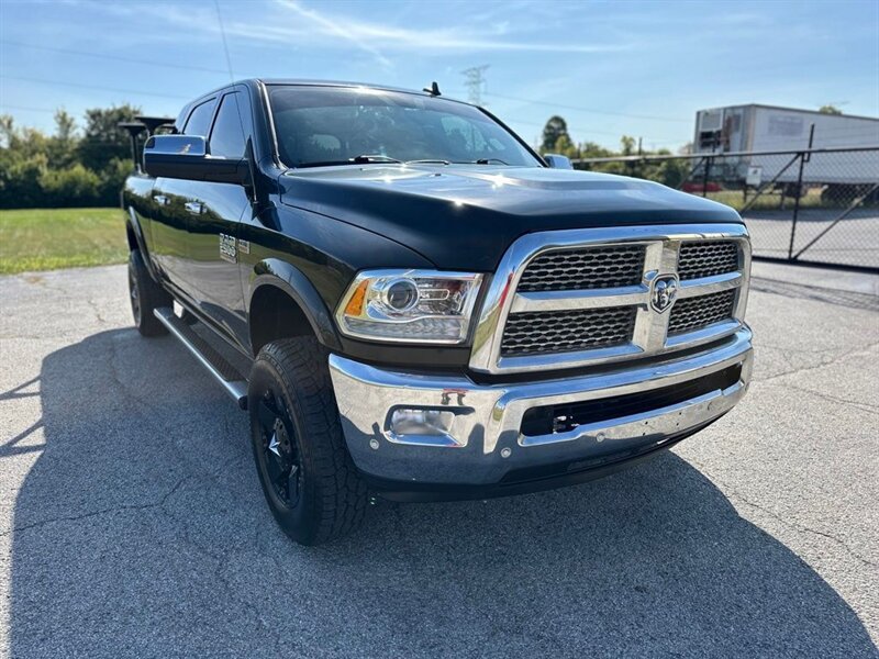 2018 RAM 2500 Laramie - Photo 3 - Indianapolis, IN 46234