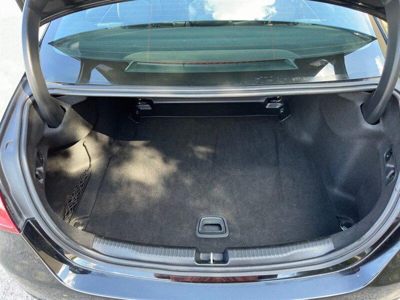 2024 Mercedes-Benz C 300 - Photo 54 - Indianapolis, IN 46234