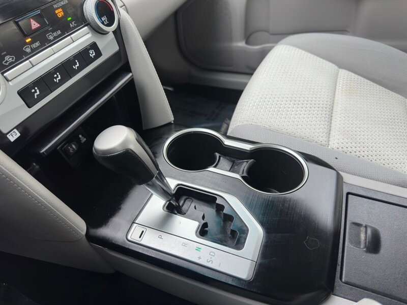 2014 Toyota Camry LE - Photo 17 - Indianapolis, IN 46234