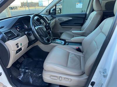 2022 Honda Pilot EX-L   - Photo 11 - Indianapolis, IN 46234