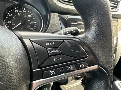 2018 Nissan Rogue Sport S   - Photo 15 - Indianapolis, IN 46234