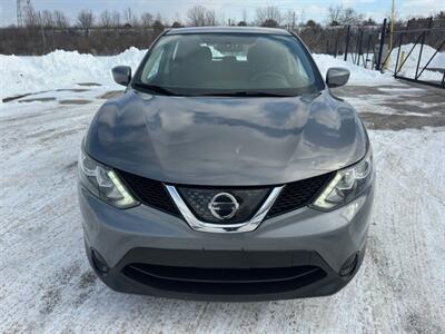 2018 Nissan Rogue Sport S   - Photo 2 - Indianapolis, IN 46234