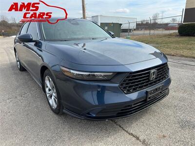 2023 Honda Accord Hybrid EX-L   - Photo 3 - Indianapolis, IN 46234