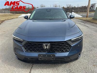 2023 Honda Accord Hybrid EX-L   - Photo 2 - Indianapolis, IN 46234