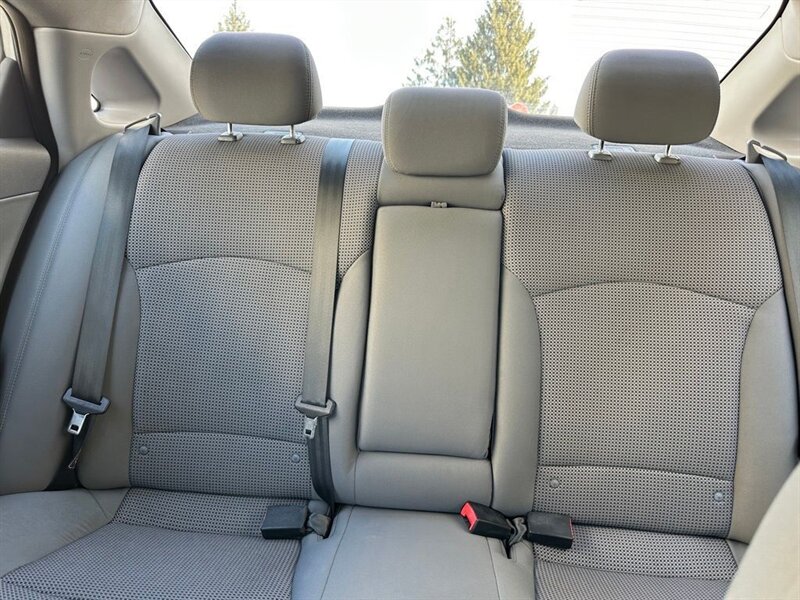 2013 Hyundai SONATA GLS - Photo 9 - Indianapolis, IN 46234