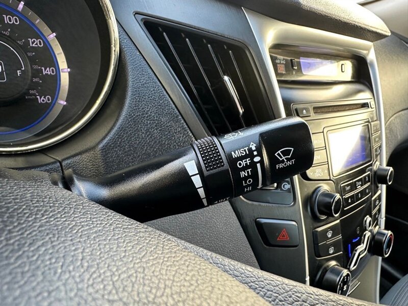 2013 Hyundai SONATA GLS - Photo 12 - Indianapolis, IN 46234