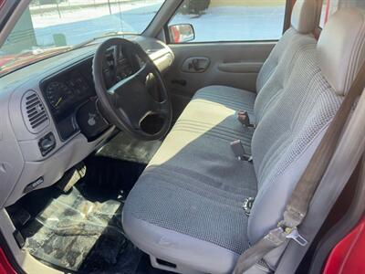 1995 Chevrolet W/T   - Photo 7 - Indianapolis, IN 46234