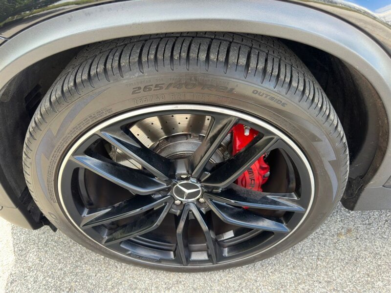 2019 Mercedes-Benz GLC GLC 63 AMG® 4MATIC® - Photo 76 - Indianapolis, IN 46234