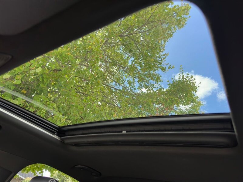 2019 Mercedes-Benz GLC GLC 63 AMG® 4MATIC® - Photo 63 - Indianapolis, IN 46234