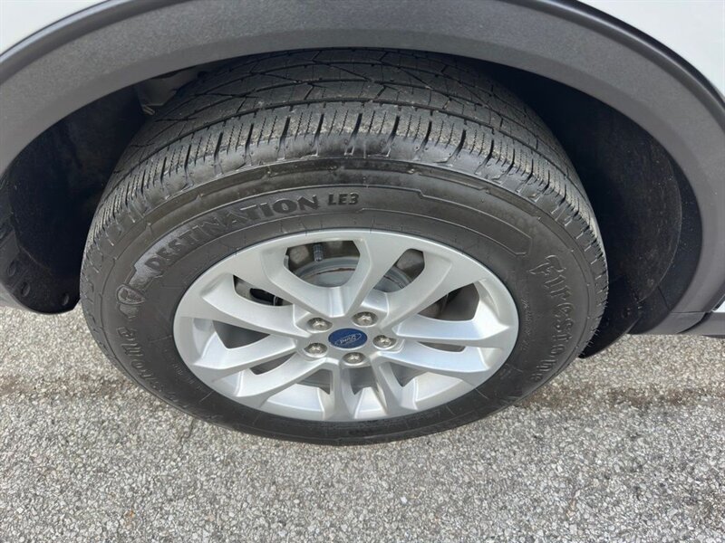 2021 Ford Escape Hybrid SE - Photo 41 - Indianapolis, IN 46234