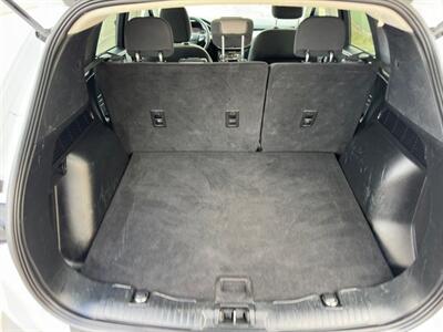 2021 Ford Escape Hybrid SE - Photo 35 - Indianapolis, IN 46234