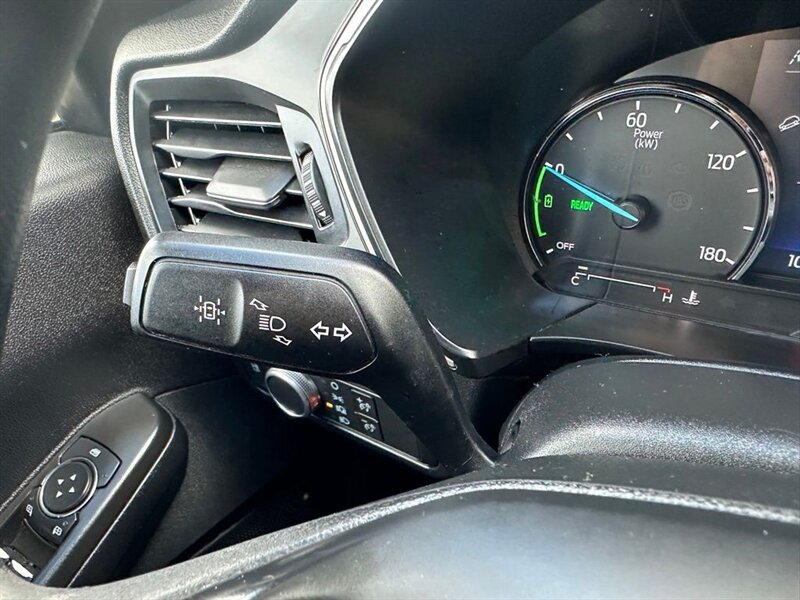 2021 Ford Escape Hybrid SE - Photo 22 - Indianapolis, IN 46234