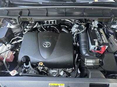 2022 Toyota Highlander Platinum   - Photo 49 - Indianapolis, IN 46234