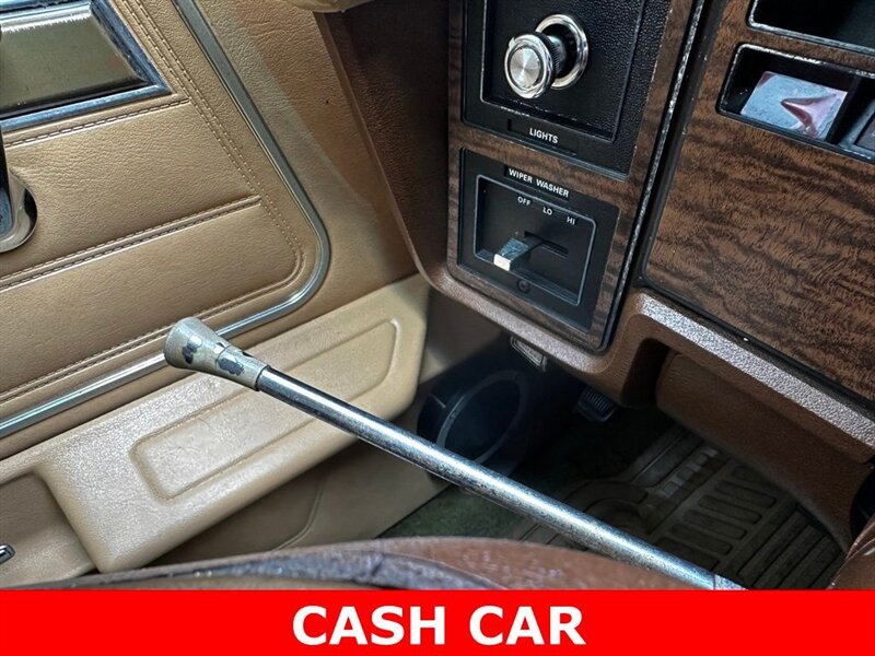 1975 Ford LTD ltd - Photo 20 - Indianapolis, IN 46234
