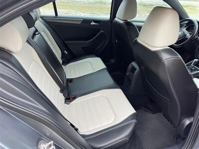 2016 Volkswagen Jetta 1.8T Sport   - Photo 13 - Indianapolis, IN 46234