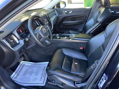 2023 Volvo XC60 B5 Core   - Photo 10 - Indianapolis, IN 46234