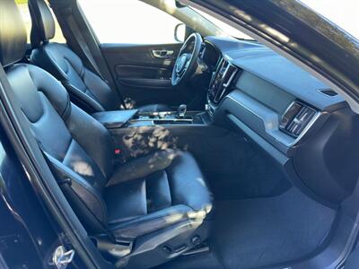 2023 Volvo XC60 B5 Core   - Photo 14 - Indianapolis, IN 46234
