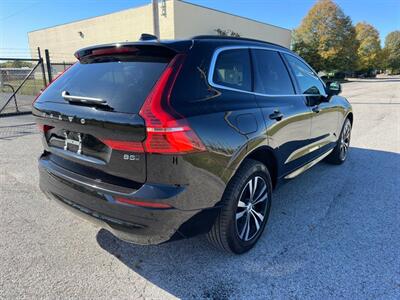 2023 Volvo XC60 B5 Core   - Photo 4 - Indianapolis, IN 46234