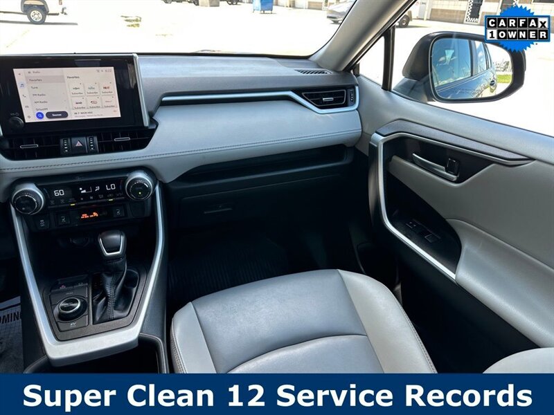 2023 Toyota RAV4 Hybrid XLE Premium - Photo 10 - Indianapolis, IN 46234