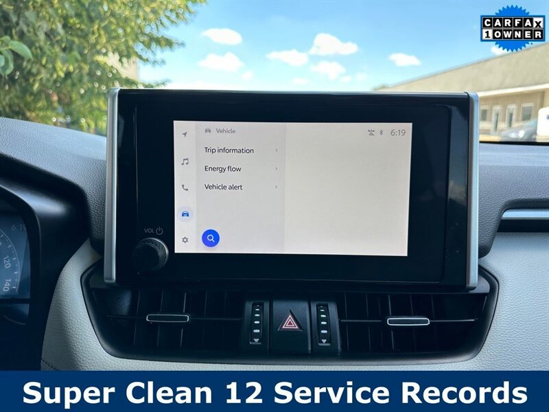 2023 Toyota RAV4 Hybrid XLE Premium - Photo 39 - Indianapolis, IN 46234