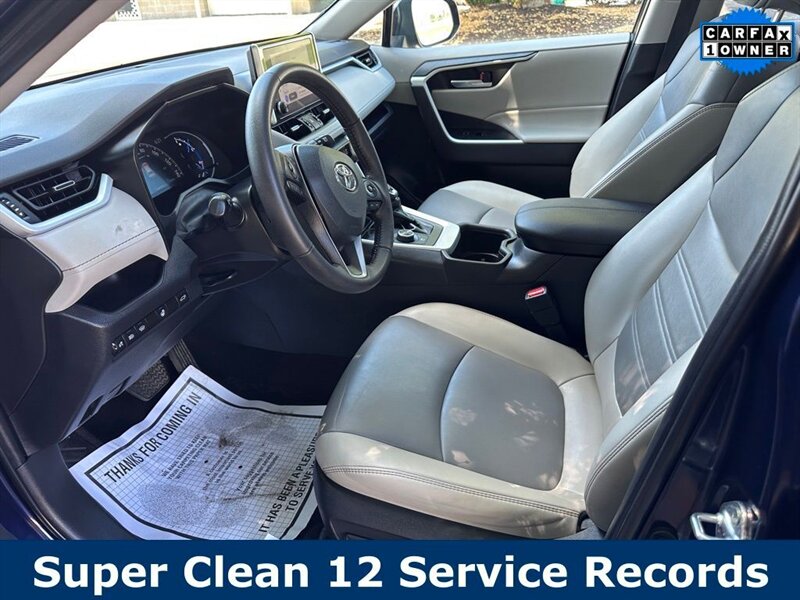2023 Toyota RAV4 Hybrid XLE Premium - Photo 11 - Indianapolis, IN 46234