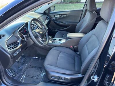 2016 Chevrolet Malibu LT 1LT   - Photo 10 - Indianapolis, IN 46234