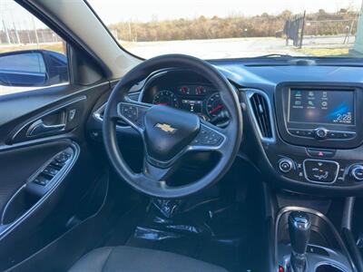 2016 Chevrolet Malibu LT 1LT   - Photo 7 - Indianapolis, IN 46234