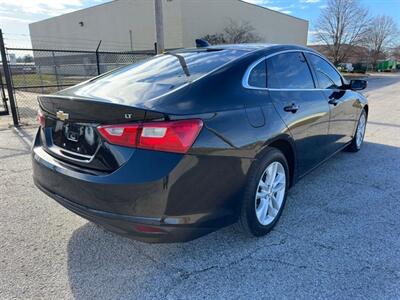 2016 Chevrolet Malibu LT 1LT   - Photo 4 - Indianapolis, IN 46234
