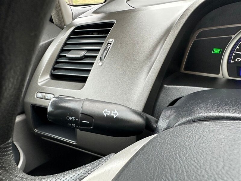 2011 Honda Civic EX - Photo 11 - Indianapolis, IN 46234
